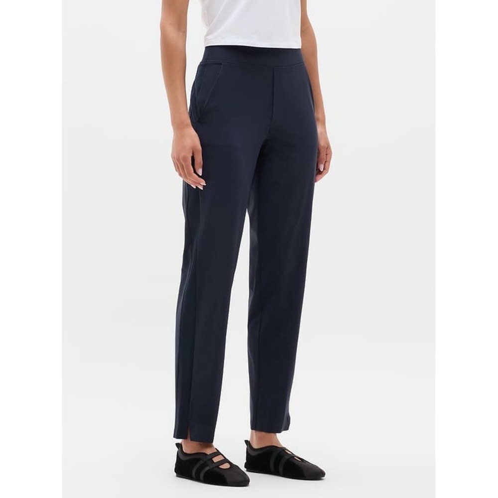 Athleta Brooklyn Mid Rise Ankle Pant Navy Blue Tapered Travel Trousers‎ Womens 2